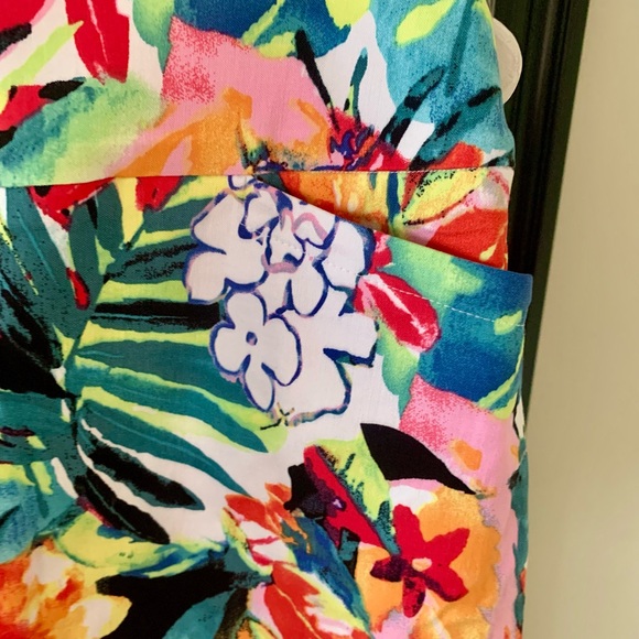 Swing Control Floral Golf Skort - Picture 3 of 4